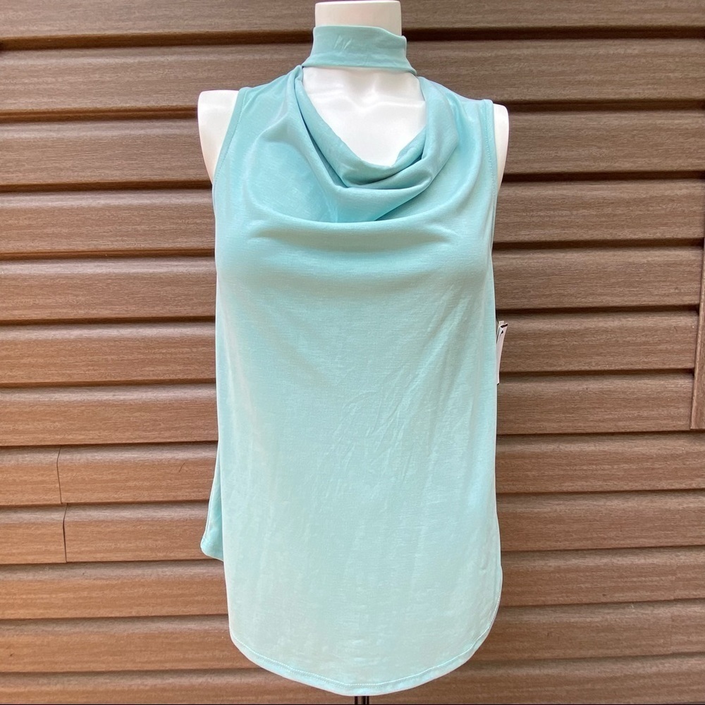 Design Lab Sleeveless Top